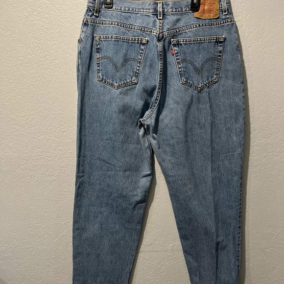 Levi's Men's Blue Jeans - Picture 2 of 4